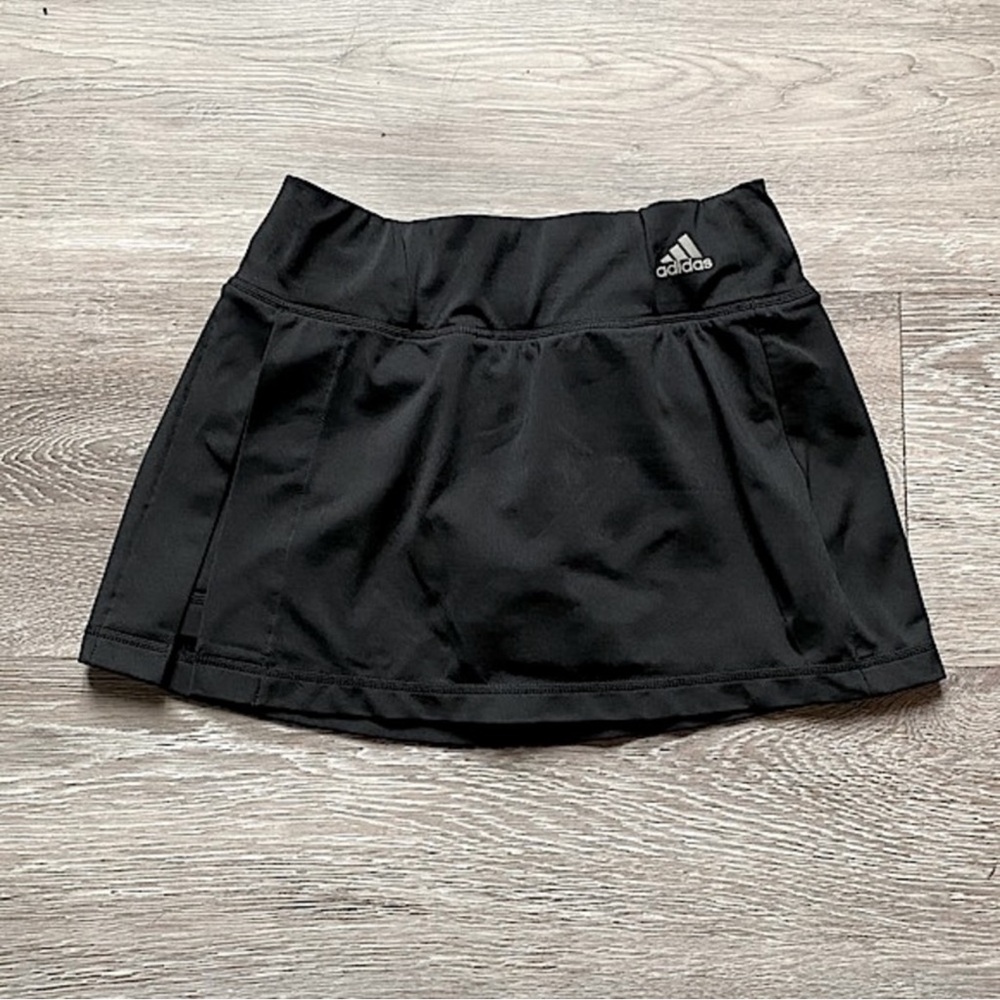 ADIDAS • Black Athletic Mini Skirt with Shorts • Size Small
